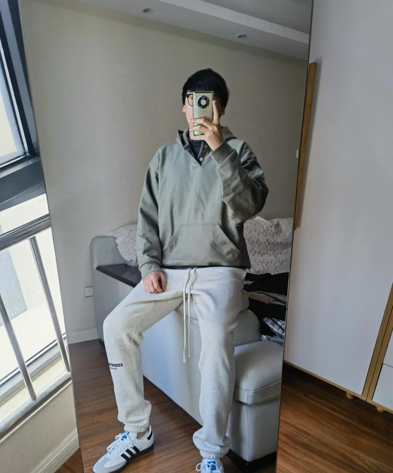 🎀Hot Sale 🎀108 【 003/ 】 FEAR OF GOD ESSENTIALS FOG Same Style New Arrival LOGO ， Hot Sale Hot Sale， ！ FOG ， ！ Versatile ！ ESSENTIALS FEAR OF GOD savdni 3000W ， ， 。【 LOGO FEAR A ，A ， 】 ， ， ， 。 ： Black Size：XS-XL